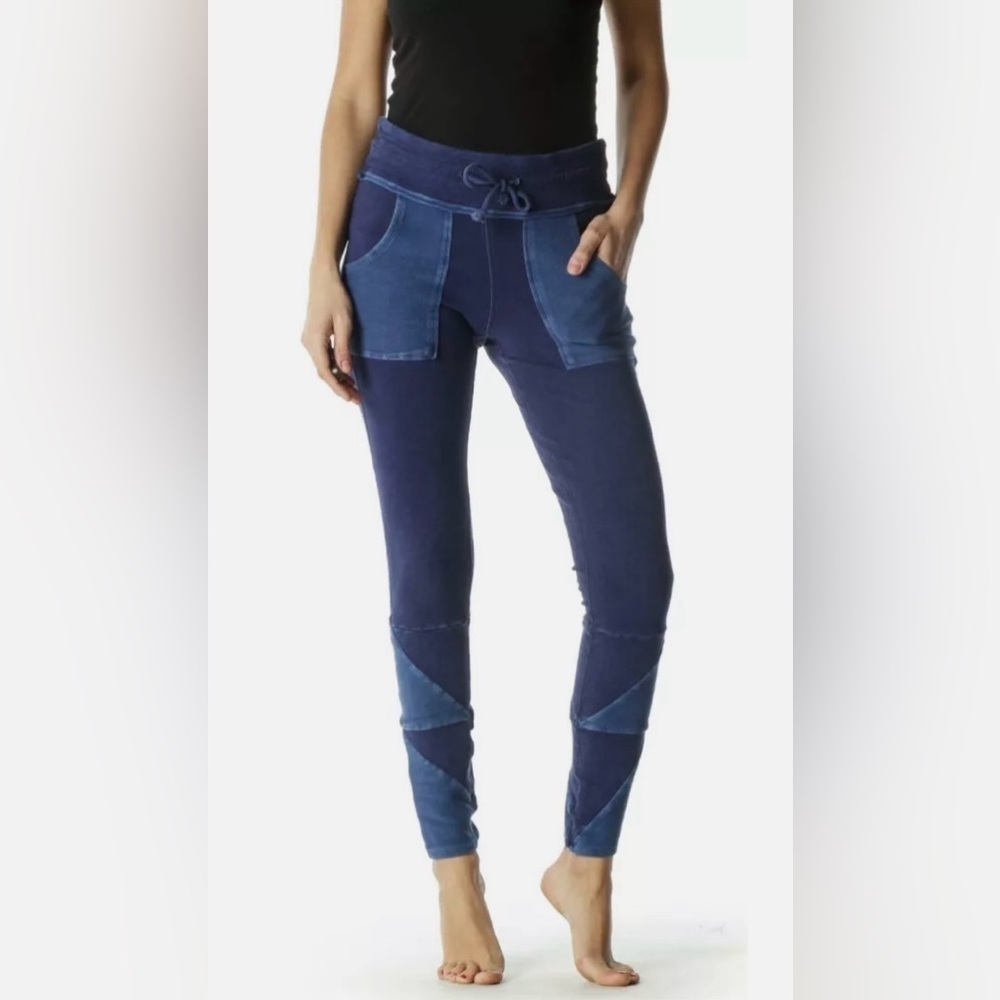 Free People Kyoto Leggings in blue - Picture 1 of 9